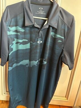Oakley Men’s Teal and Navy Camouflage Performance Golf  Polo